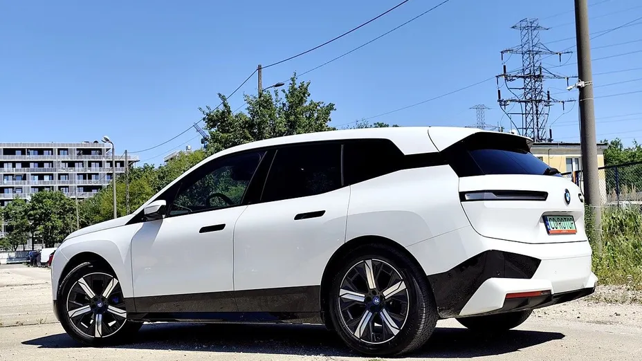BMW iX iX xDrive50 111.5kWh