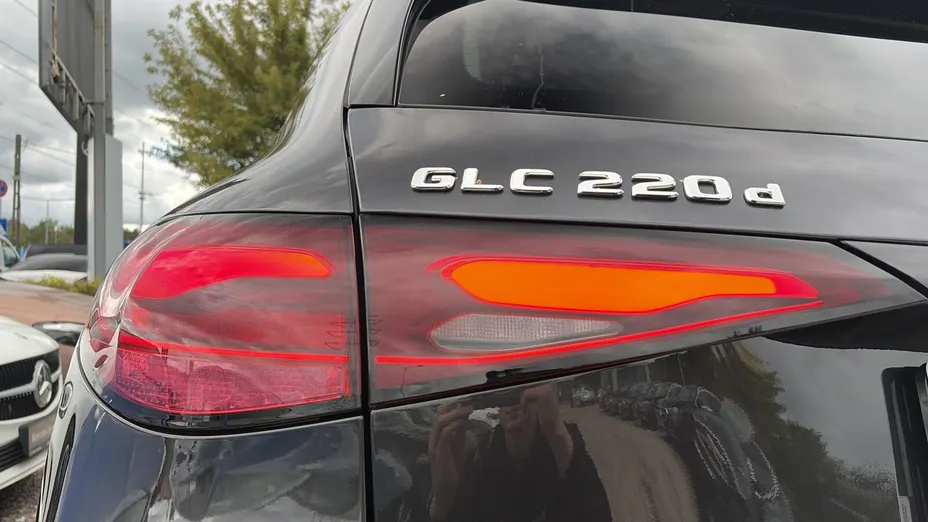 MERCEDES-BENZ GLC GLC 220 d mHEV 4-Matic AMG Line
