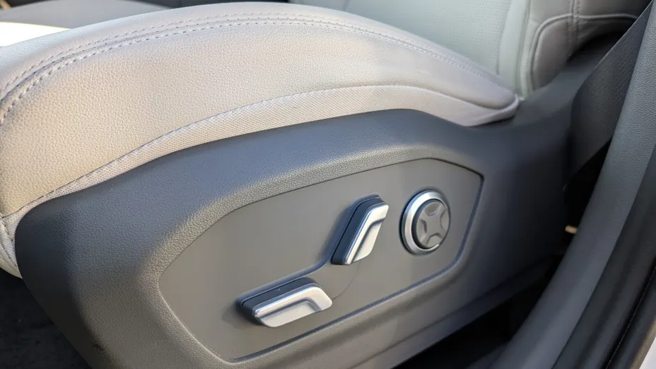 HYUNDAI Santa Fe Santa Fe 1.6 T-GDI HEV Platinum 4WD aut Nowy