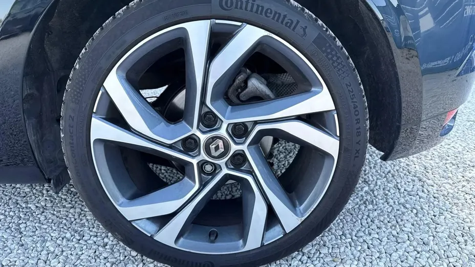 RENAULT Megane -