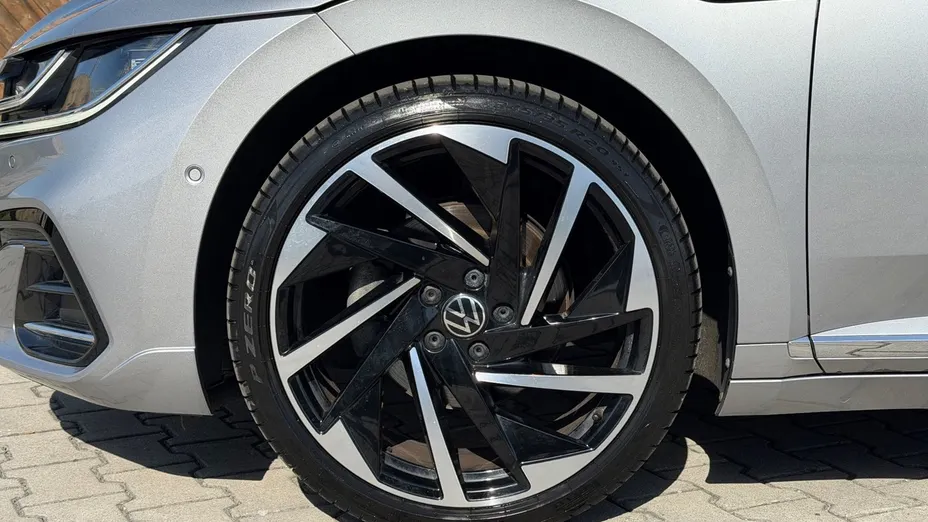 VOLKSWAGEN Arteon Arteon 2.0 TDI R-Line DSG