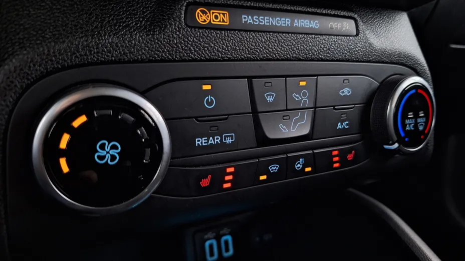 FORD Focus Focus 1.5 EcoBlue SCR Connected