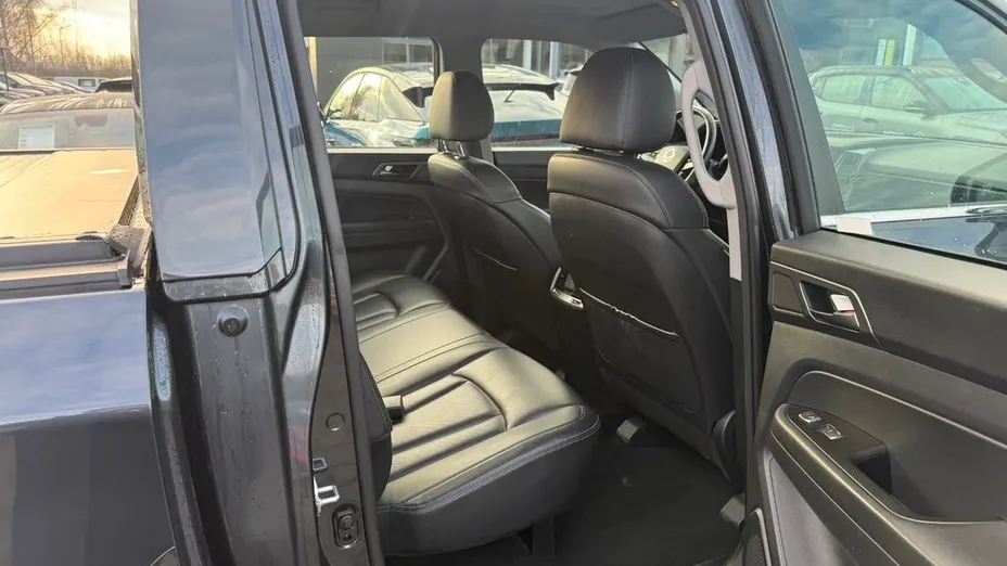 KGM / SSANGYONG Musso Musso Grand 2.2 e-XDi Quartz 4WD