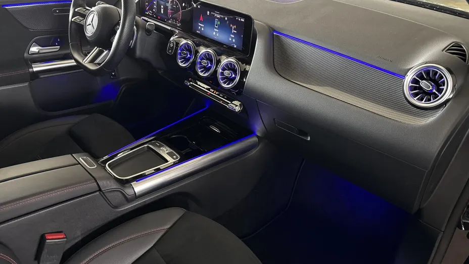 MERCEDES-BENZ B Klasa B 200 d AMG Line 8G-DCT