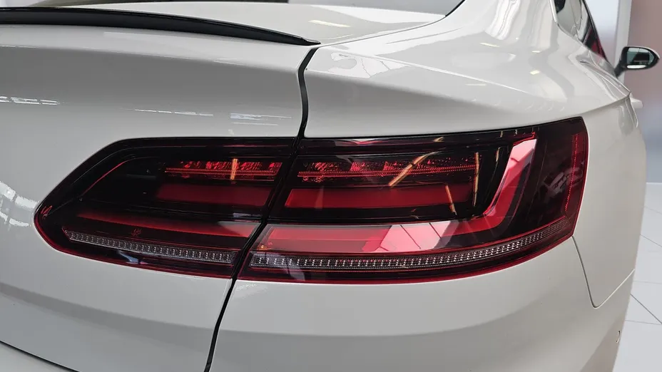 VOLKSWAGEN Arteon Arteon 2.0 TDI SCR R-Line DSG