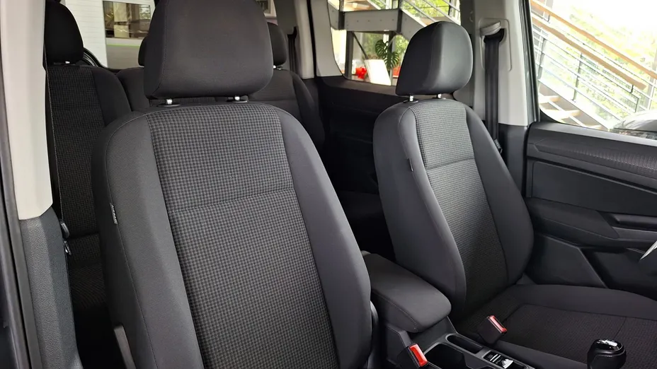 VOLKSWAGEN Caddy osobowy Caddy Maxi 2.0 TDI