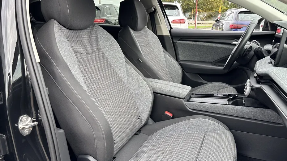 SKODA Superb Superb 2.0 TDI SCR Selection DSG