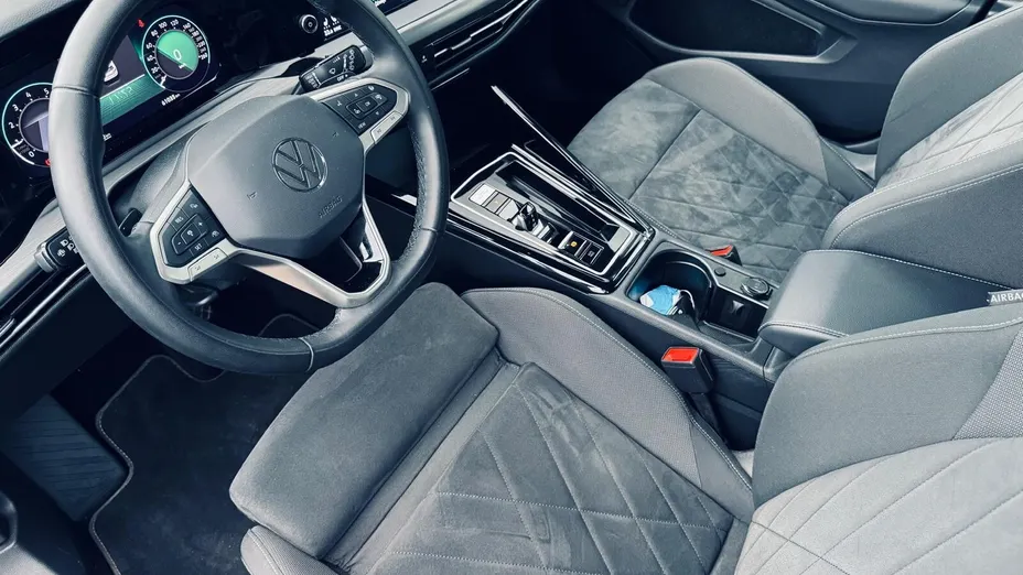 VOLKSWAGEN Golf Golf VIII 1.5 eTSI EVO Style DSG