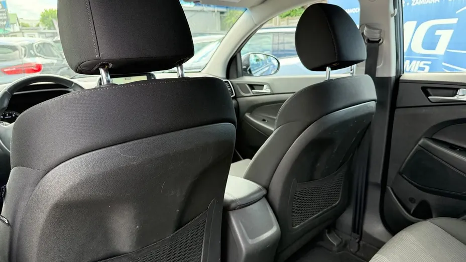 HYUNDAI Tucson -