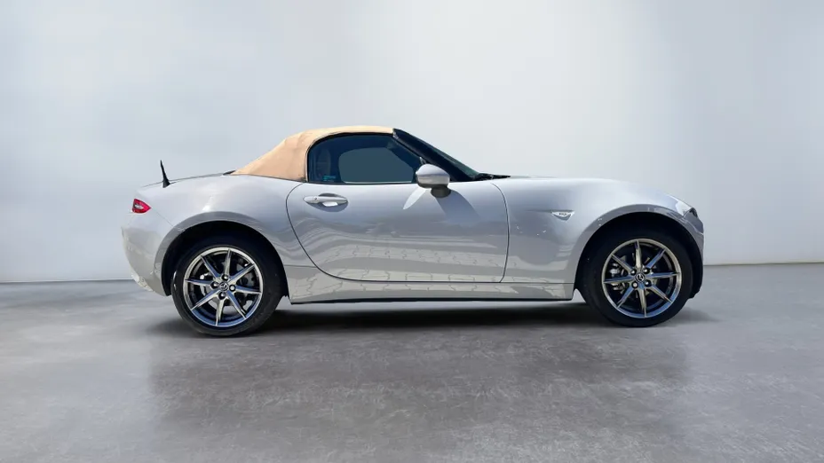 MAZDA MX-5 MX-5 1.5 Kazari