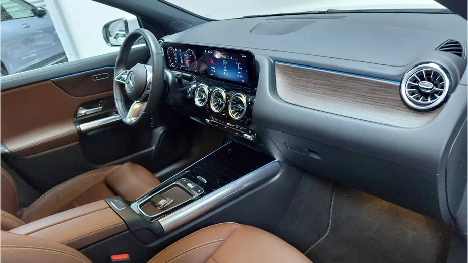 MERCEDES-BENZ GLA GLA 200 mHEV Progressive 7G-DCT