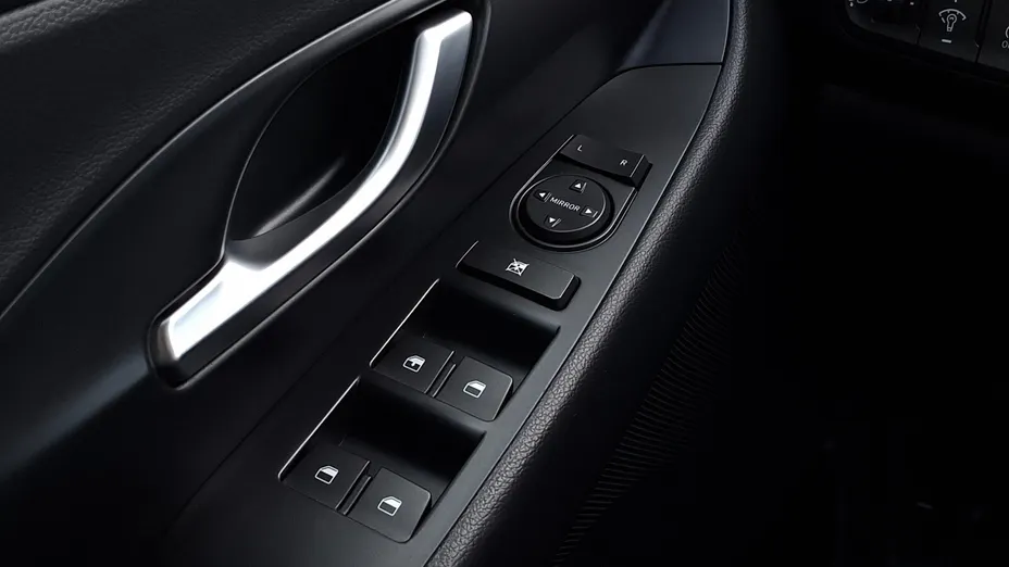 HYUNDAI i30 i30 1.0 T-GDI Modern