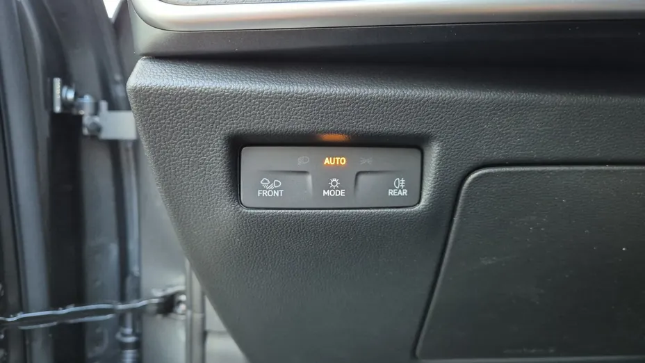 SKODA Superb Superb 2.0 TDI SCR Drive DSG Nowy