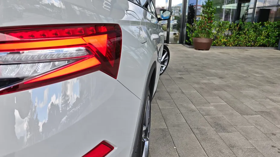 SKODA Kodiaq Kodiaq 2.0 TDI 4x4 Sportline DSG