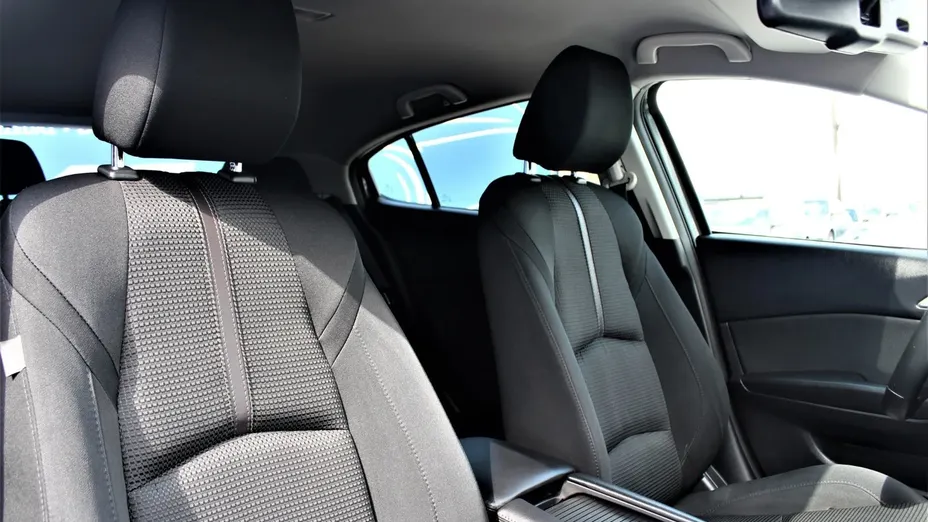MAZDA 3 3 1.5 D Skypassion aut