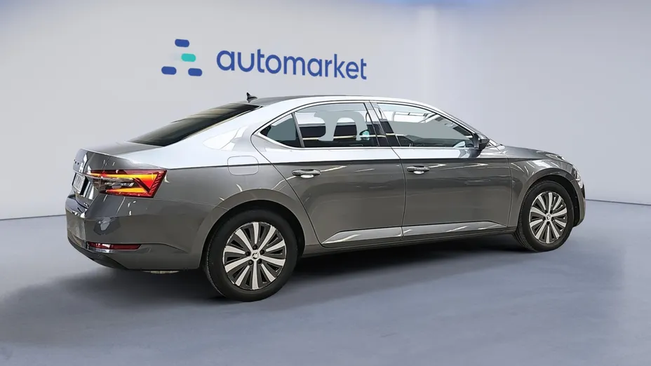 SKODA Superb Superb 2.0 TSI Style DSG
