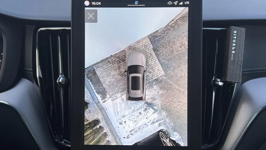 VOLVO XC60 XC60 T8 Plug-In Hybrid AWD Polestar Engineered aut