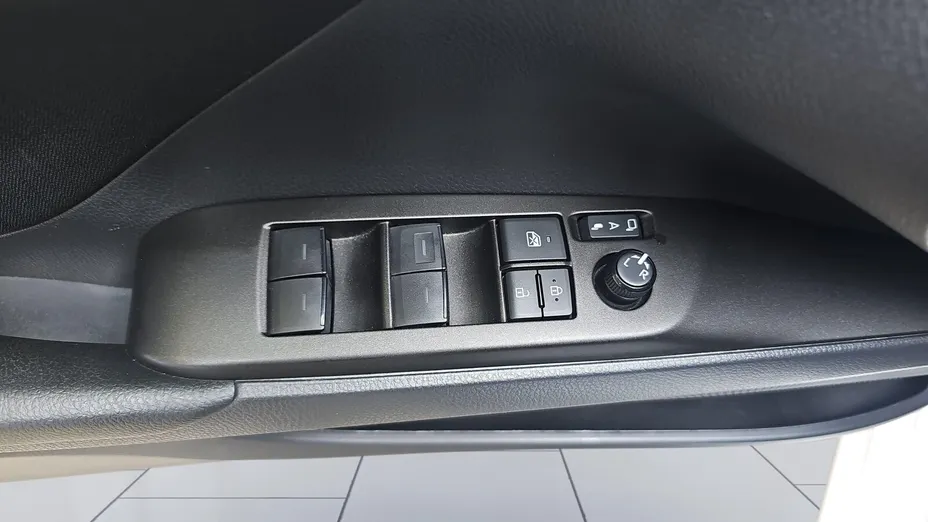 TOYOTA Camry Camry 2.5 Hybrid Comfort CVT