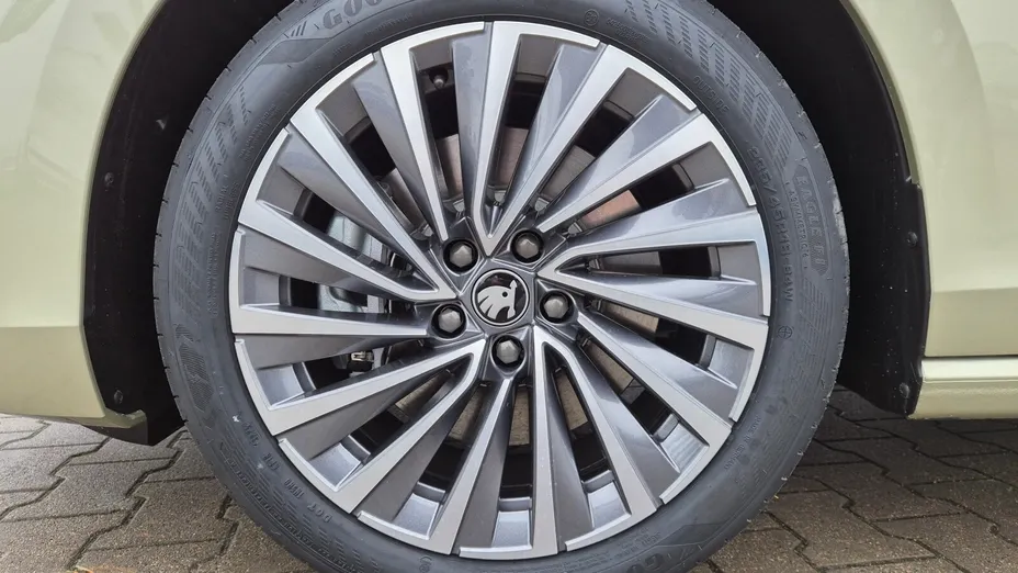 SKODA Superb Superb 2.0 TDI SCR 4x4 L&K DSG