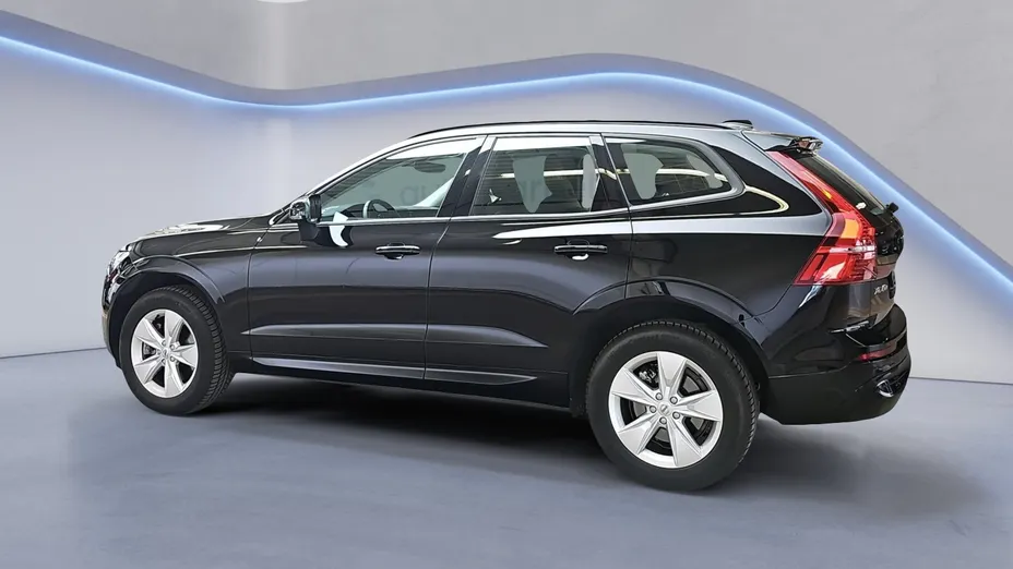 VOLVO XC60 XC60 B4 B Essential aut