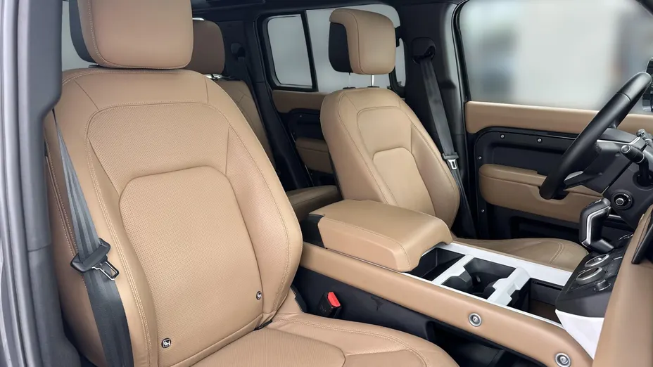 LAND ROVER Defender Defender 110 3.0 D250 mHEV X-Dynamic HSE