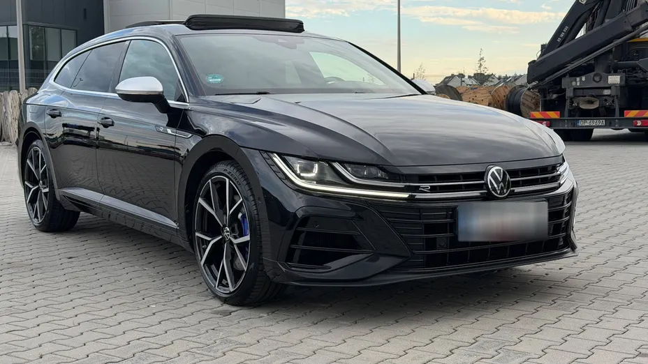 VOLKSWAGEN Arteon Arteon 2.0 TSI 4Motion R DSG