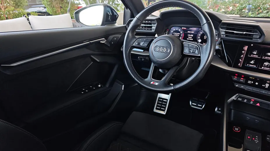 AUDI S3 Sportback -