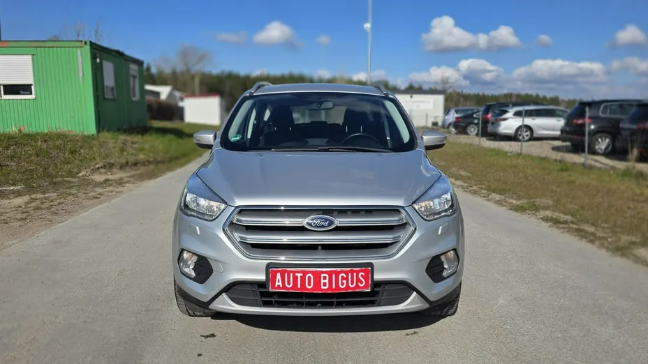 FORD Kuga -