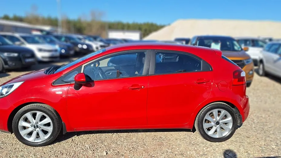 KIA Rio -