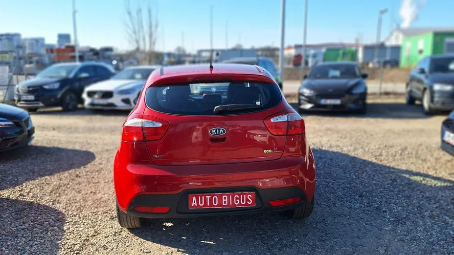 KIA Rio -