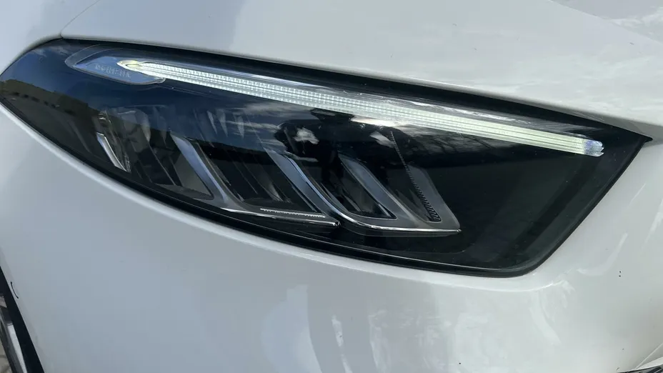 MERCEDES-BENZ A Klasa A 200 AMG Line 7G-DCT
