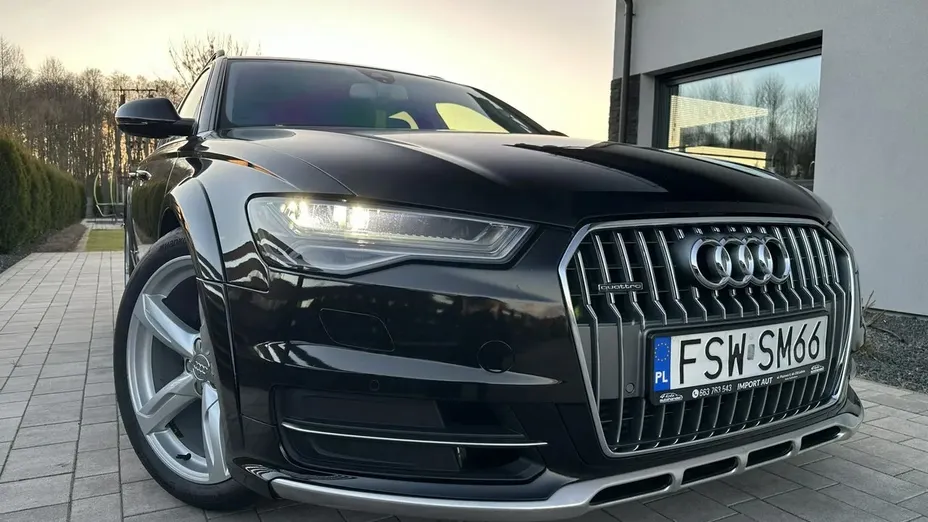 AUDI A6 -