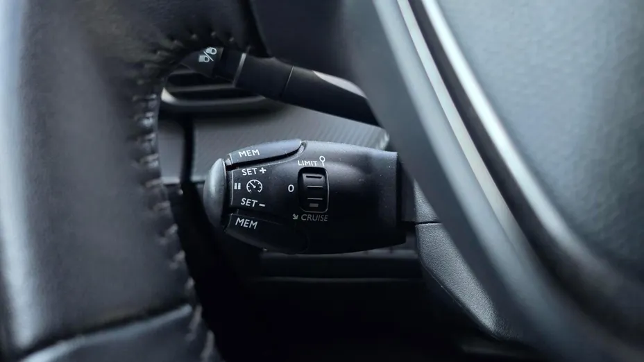 PEUGEOT 208 208 1.5 BlueHDi Allure S&S