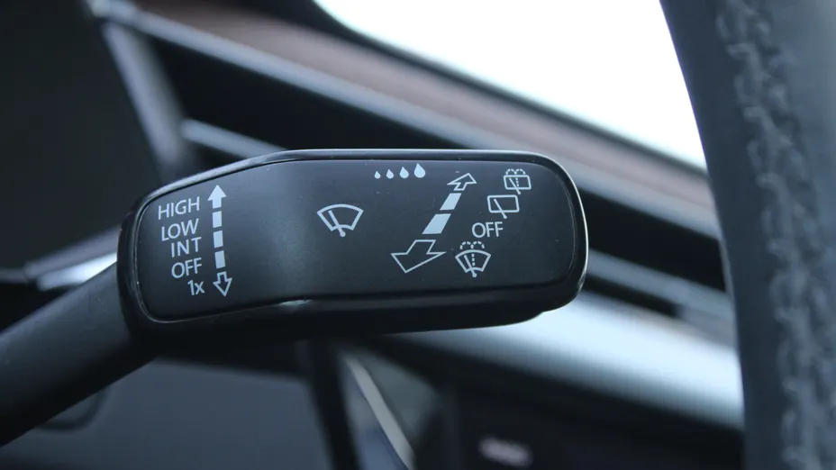 VOLKSWAGEN Arteon Arteon 2.0 TDI 4Motion Elegance DSG