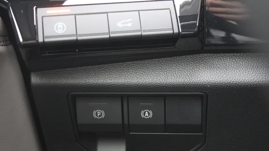 RENAULT Espace Espace 1.2 E-Tech Full Hybrid 200 Iconic MMT 7os.