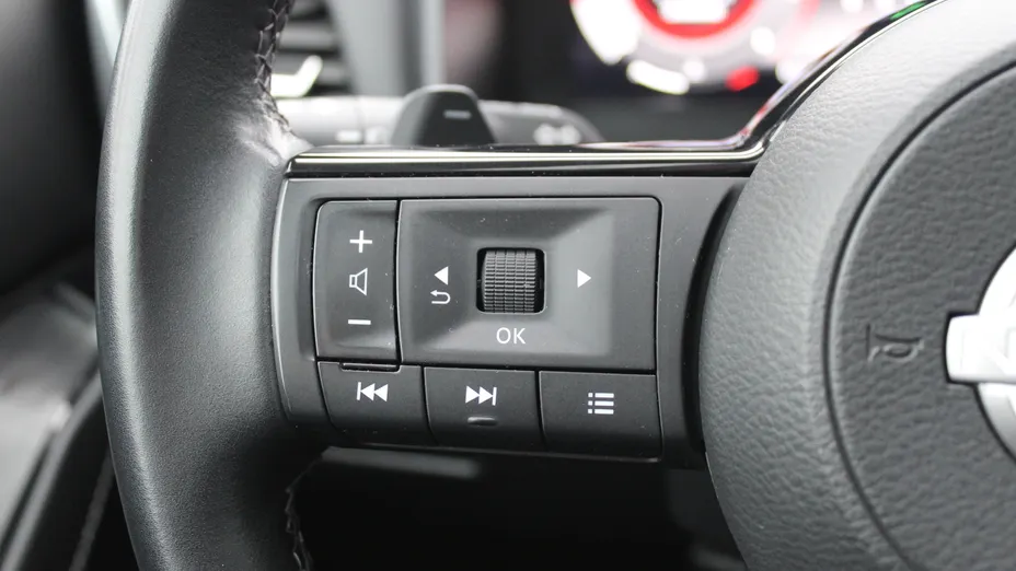 NISSAN Qashqai Qashqai 1.3 DIG-T mHEV N-Connecta Xtronic