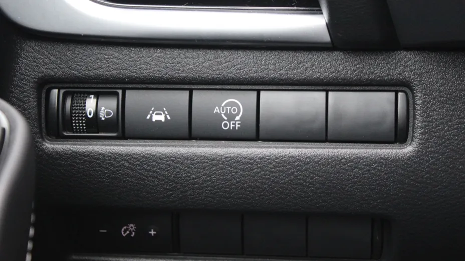 NISSAN Qashqai Qashqai 1.3 DIG-T mHEV N-Connecta Xtronic