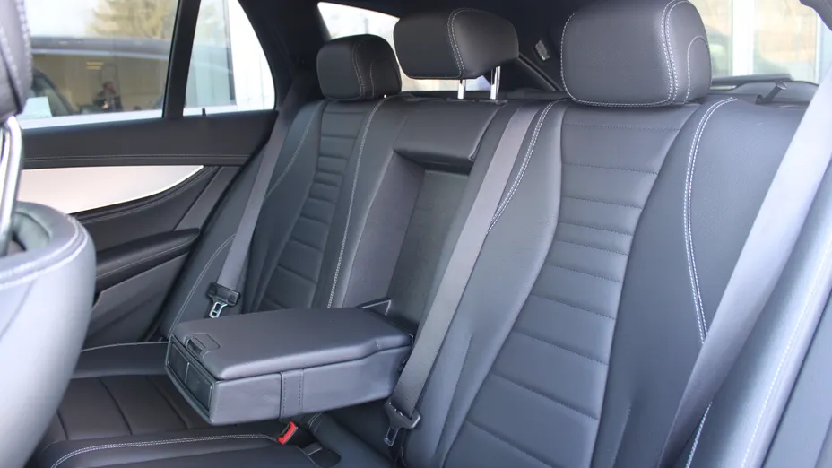 MERCEDES-BENZ E Klasa E 220 d 4-Matic 9G-TRONIC