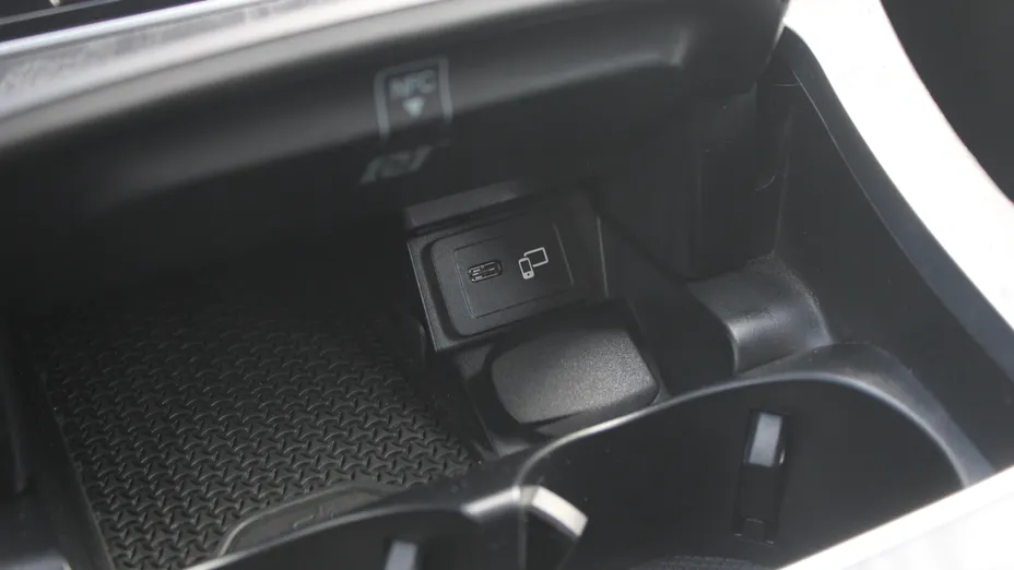 MERCEDES-BENZ E Klasa E 220 d 4-Matic 9G-TRONIC