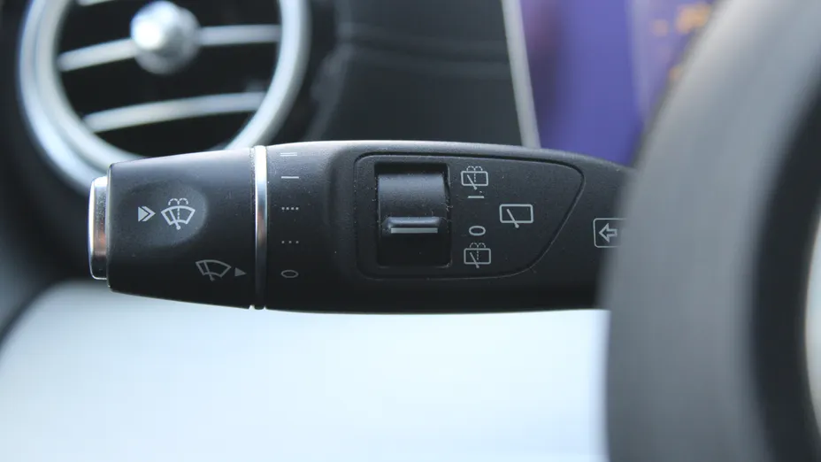 MERCEDES-BENZ E Klasa E 220 d 4-Matic 9G-TRONIC