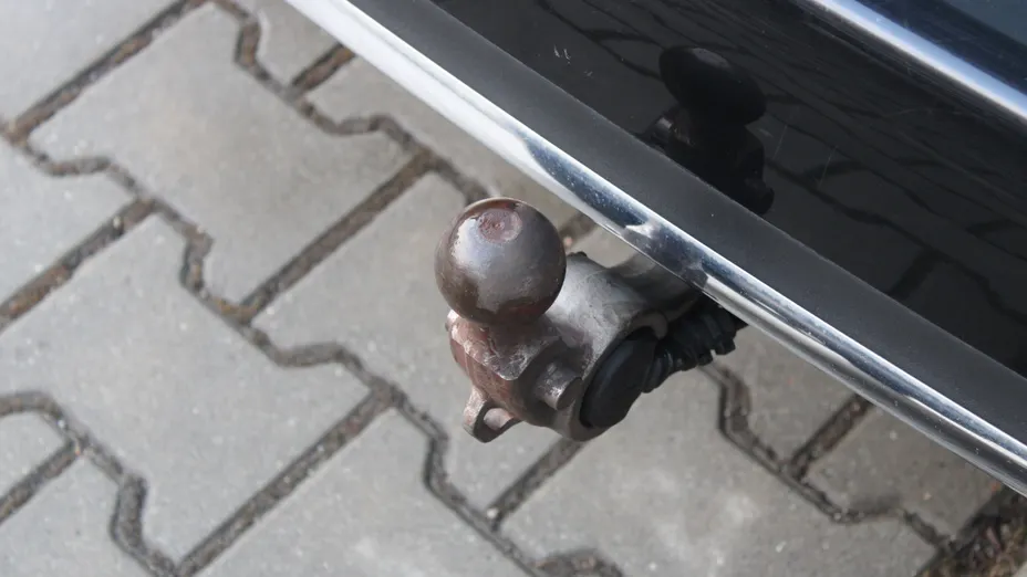 MERCEDES-BENZ E Klasa E 220 d 4-Matic 9G-TRONIC