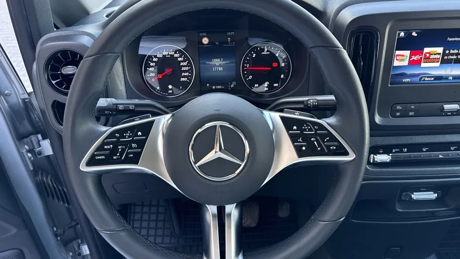 MERCEDES-BENZ Vito Vito Tourer 116 CDI L2 Pro 9G-Tronic 447.703