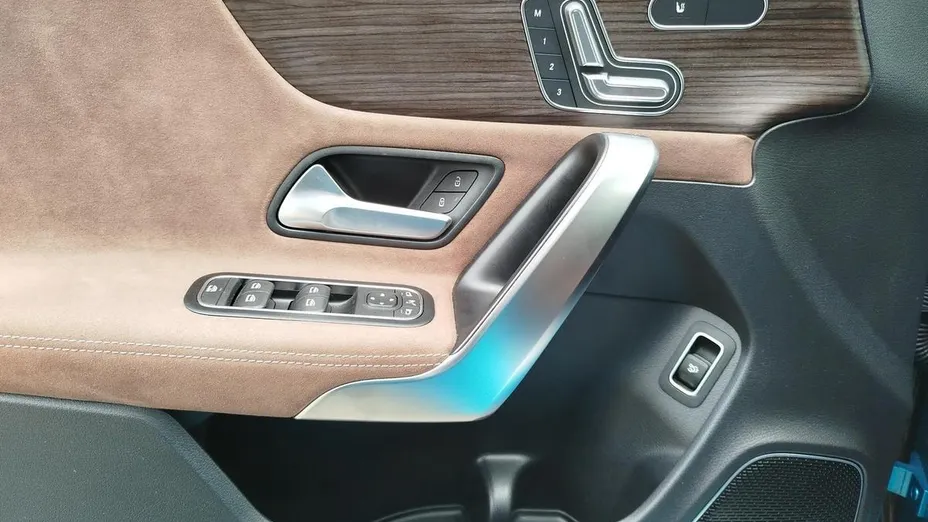 MERCEDES-BENZ CLA CLA 200 mHEV AMG Line 7G-DCT