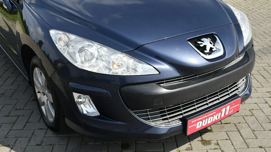 PEUGEOT 308 -