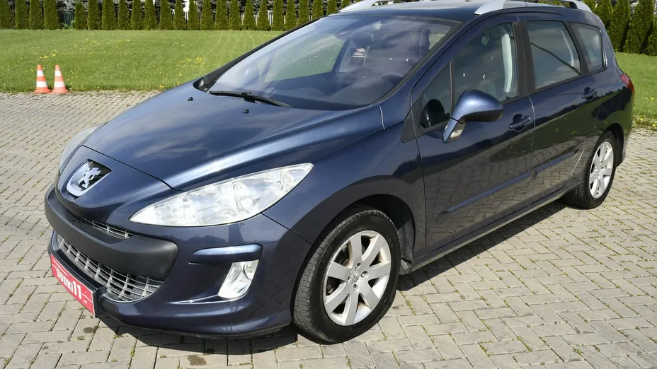 PEUGEOT 308 -