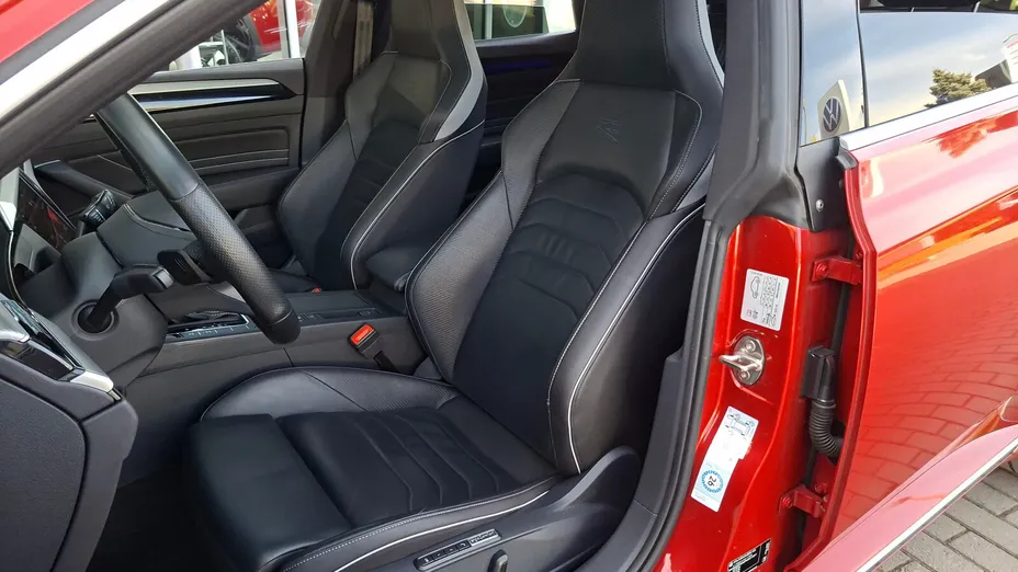 VOLKSWAGEN Arteon Arteon 2.0 TDI 4Motion R-Line DSG