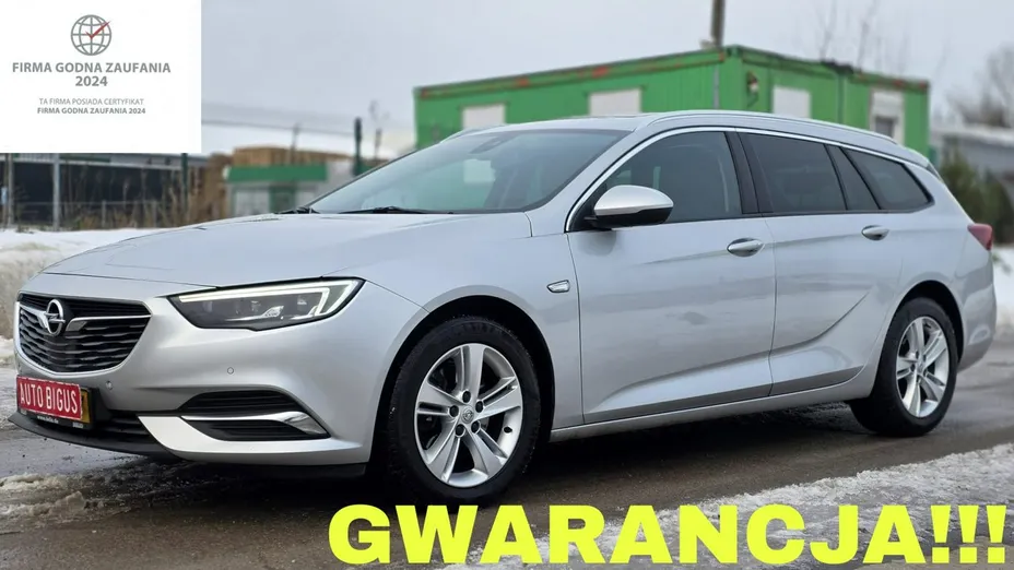 OPEL Insignia -