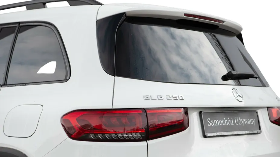 MERCEDES-BENZ GLB GLB 250 4-Matic AMG Line 8G-DCT