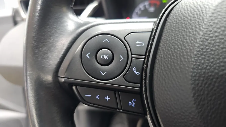 TOYOTA Corolla Corolla 1.8 Hybrid Active