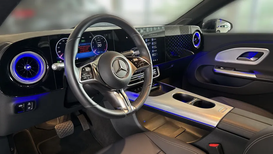 MERCEDES-BENZ CLA CLA 180 mHEV 8G-DCT
